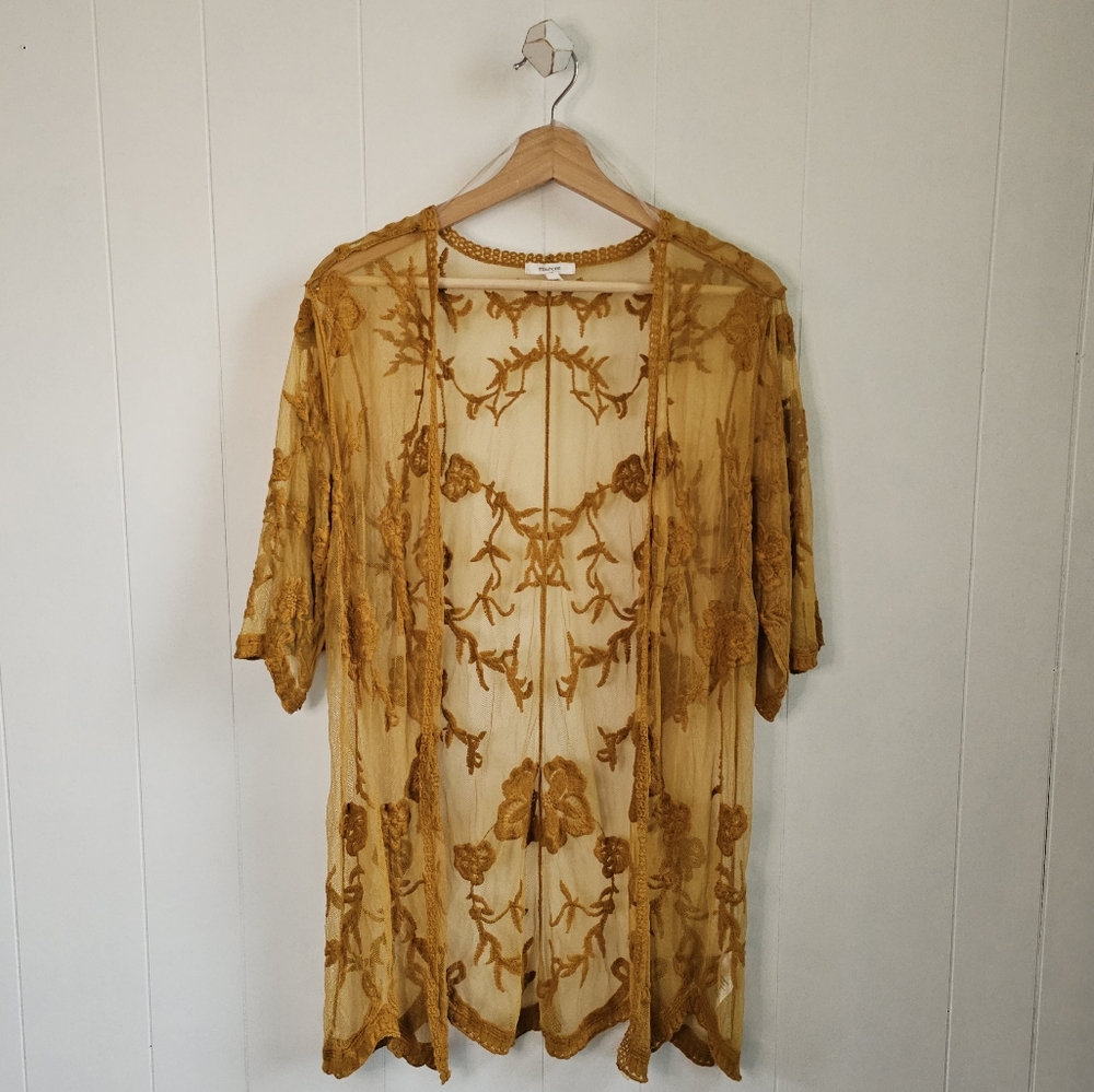 ☆ MAURICES Sheer Embroidered Cover UP